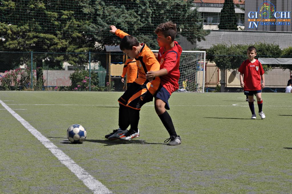 A padre minozzi squadre categoria piccoli amici a 6 (anni 2004-2005) partitasan giovanni bosco (marconia) contro padre minozzi (policoro) (2)