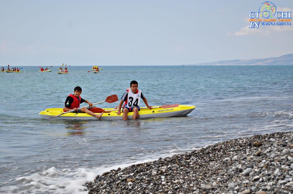 Regata canoa 4 06 2013 (16) arrivi